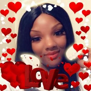 Meet your Posher, Turia